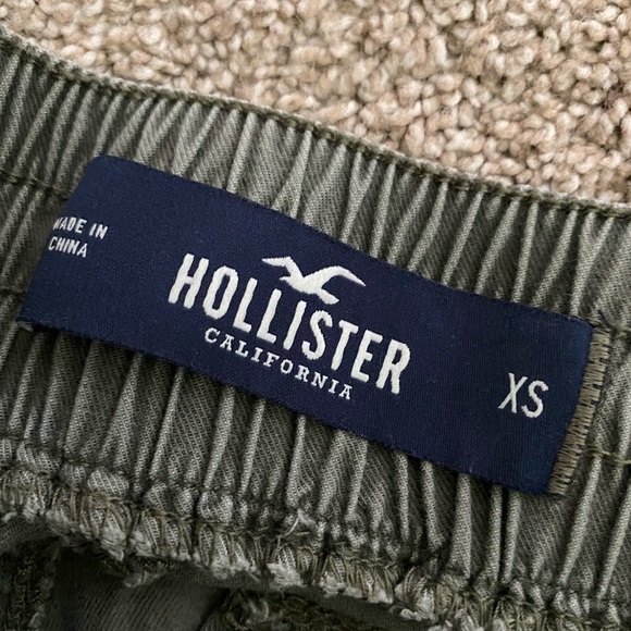 Hollister 🦅 High Rise Jogger - Army Green 💚🐊 - Picture 4 of 4